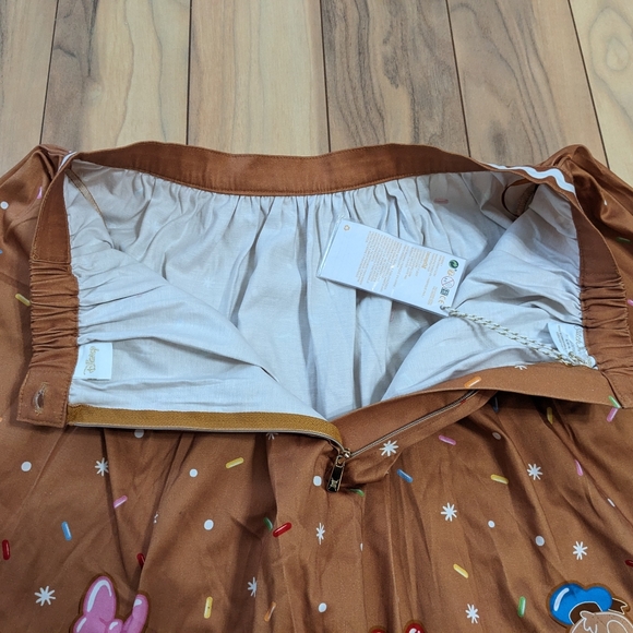 NWT! Loungefly The Stitch Shoppe Gingerbread Friends Sandy Skirt Size M - Picture 16 of 16